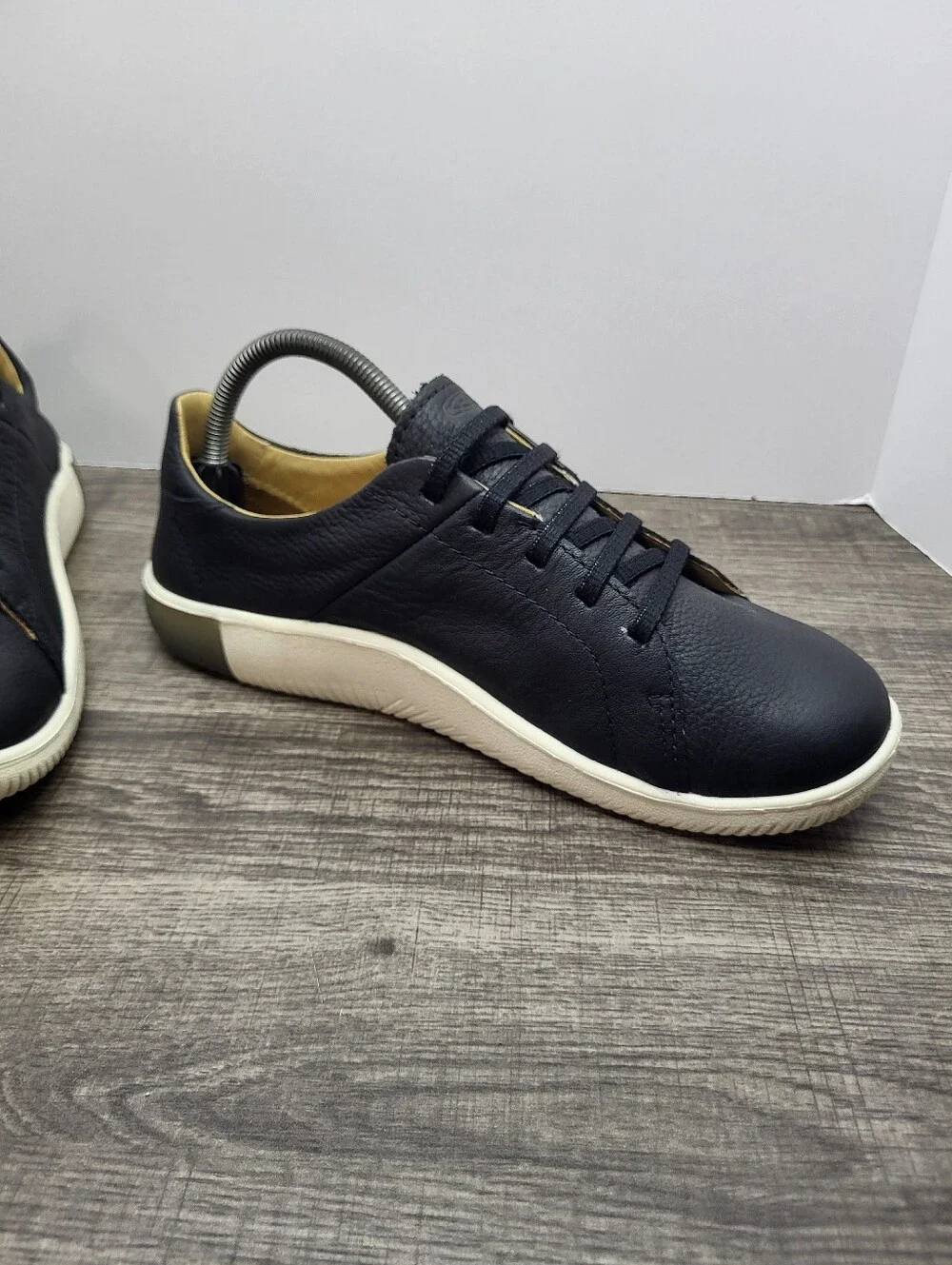 Keen KNX Lace Up Leather Casual Sneakers Shoes Women's Size 9.5